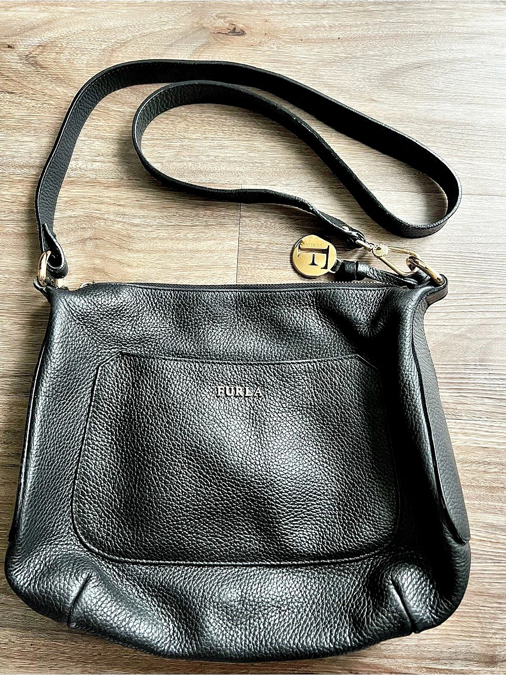 Furla Black Leather Shoulder Bag